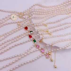 Collier en Perles d'Eau Douce Mode Coréenne Haut de Gamme Zirconia Strass Chaîne de Clavicule Élégant Bijoux Gland Cadeau Femme