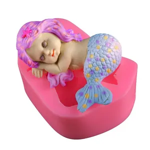 Detailansicht der 3D schlafenden Baby-Meerjungfrau-Silikonform für DIY-Torten