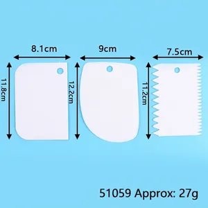 Detailed dimensions and weight specifications for 3-piece plastic baking dough scraper set