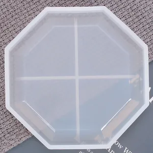 Vista superior del molde de silicona octogonal de cuatro compartimentos para resina