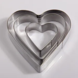 Professional grade nested heart-shaped stainless steel cookie cutter set of 3 for DIY baking