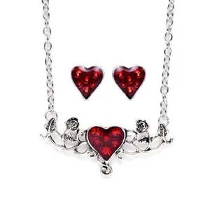 Gothisches Schmuckset mit roter Herz-Halskette und Ohrringen, Vintage-Rosen-Design