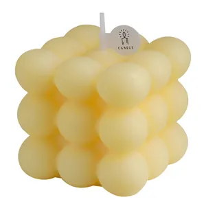 Vela aromática de burbujas en cubo amarillo crema para decoración creativa y regalos