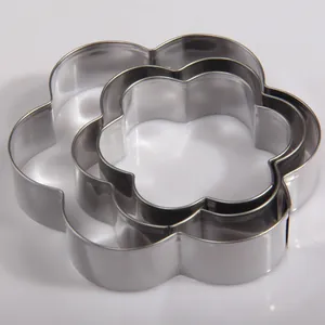 Set of three flower-shaped stainless steel cookie cutters for baking