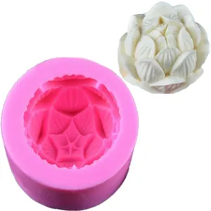 Silikonform in Lotusblumenform für DIY-Seife, Kerzen und Harz-Basteldekorationen.