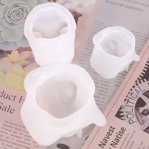 Detail view of 3D French Bulldog silicone molds for DIY resin and aromatherapy plaster crafts