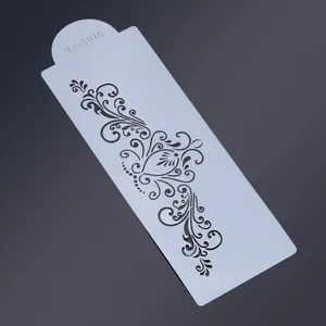 Vista dettagliata dello stencil floreale per torte MJ-S016 per decorazioni fai-da-te