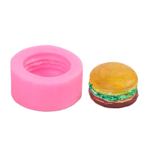 Roze siliconen mal voor DIY hamburgerzeep en klei ambachten met afgewerkt monster
