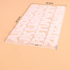 Détail du moule en silicone alphabet et chiffres avec dimensions pour projets résine