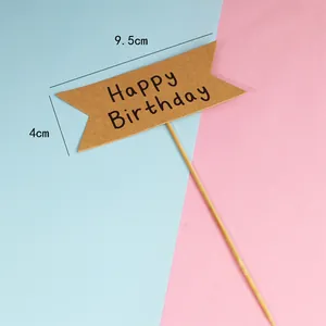 Milieuvriendelijke kraftpapier Happy Birthday taarttopper, 9,5 cm breed en 4 cm hoog