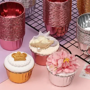 Caissettes à cupcakes en papier d'aluminium métallisé pour muffins de couleurs variées