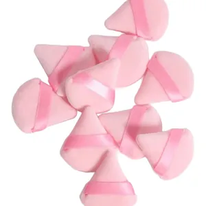 Set roze mini driehoekige vingerpoederdonsjes voor nauwkeurige make-up applicatie