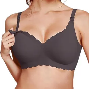 Reggiseno per allattamento senza cuciture e ferretto con bordi smerlati e clip facili.