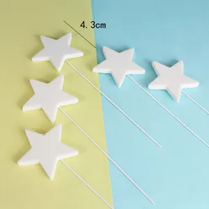 Cinco adornos para tartas con forma de estrella de espuma blanca de 4,3 cm de diámetro