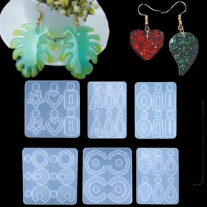Moules en silicone DIY pour bijoux en résine, pendentifs et boucles d'oreilles géométriques.