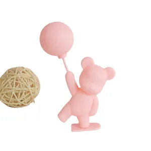 Figurine d'ours rose avec ballon pour décoration de gâteau de la Saint-Valentin