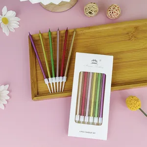Lot de 6 bougies crayon métalliques pour anniversaire dans leur boîte cadeau blanche