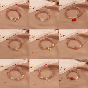 New Chinese Style Natural Strawberry Crystal Moonstone Cat Claw Bracelet Freshwater Pearl Lucky Charms Beaded Bracelet For Women