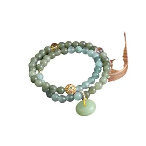 Zweilagiges Armband aus Burma-Jade mit grünem Ping'an Kou Anhänger und Goldperle
