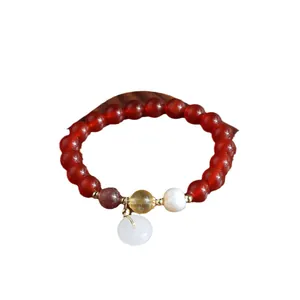 Neues chinesisches Armband aus rotem Achat mit Jade-Sicherheitsschnalle und Perle