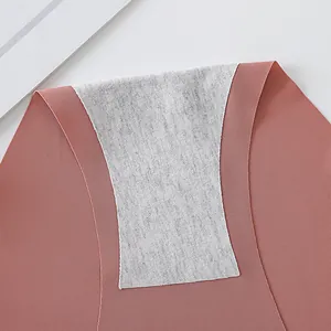 Naadloze ice silk string voor dames met een ademende antibacteriële katoenen kruis