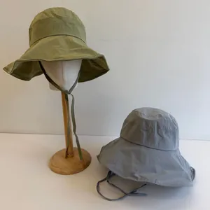 Women's Korean Style Plaid Checkered Wide Brim Sun Protection Bucket Hat Breathable Outdoor Travel Fisherman Hat With Wind Rope