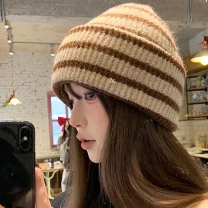 Vintage Contrast Color Striped Knit Beanie For Women Winter Thickened Warm Ear Protection Fashion Street Style Headwear Cold Hat