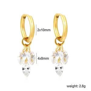 Detailed dimensions and weight of golden hoop earrings with marquise zircon charms 2.8g