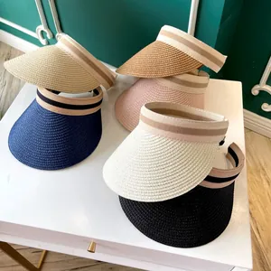 Collection de visières en paille pour femmes avec bandeaux élastiques rayés pour l'été