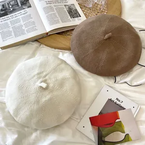 Retro Japanese style breathable knitted beret hat set in beige and brown colors