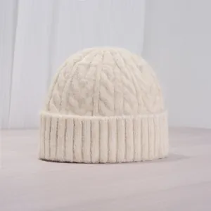 Gorro de punto de ochos color crema para mujer, accesorio cálido de lana de invierno
