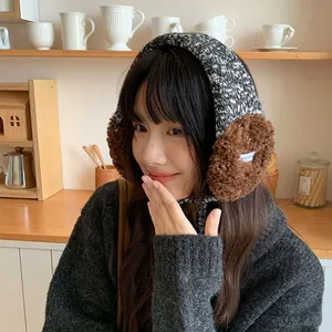 Cache-oreilles en peluche chauds de style coréen avec fourrure marron et tricot gris