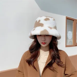 Fashionable cow-print plush bucket hat for women, thick and warm for winter weather