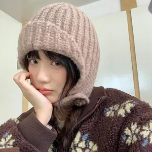 Modische koreanische Strickmütze mit Ohrenklappen für Damen für winterliche Wärme