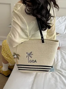 Sommerliche Stroh-Tragetasche für Damen mit Palmen-Stickerei und GOA-Schriftzug