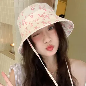 Chapeau bob à fleurs pour femme avec mentonnière réglable pour la protection solaire d'été