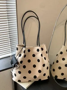 French Vintage Polka Dot Shoulder Bag PU Leather Large Capacity Tote Underarm Bag With Mini Pendant Pouch Versatile Daily Handbag