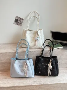 Grands sacs cabas à motif étoiles avec anses tressées et breloques lapin mignonnes