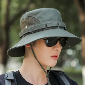 Men's outdoor wide brim bucket hat for sun protection, perfect for fishing and hiking.