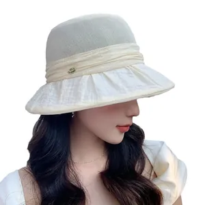 Elegant women's breathable mesh sun hat with a foldable brim for stylish summer travel