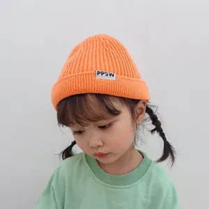Kids Knit Beanie Hat For Boys Girls Baby Solid Color Letter Label Docker Hat Rolled Edge Soft Warm Winter Skull Cap Accessories