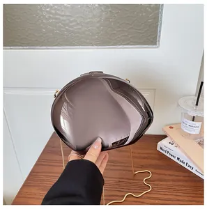 Borsa da sera a specchio con catena dorata da donna, borsa a tracolla dal design unico
