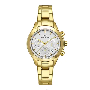Vista detallada del reloj BS Bee Sister de oro con esfera de tres ojos