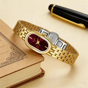 Elegante Damenarmbanduhr mit ovalem burgunderrotem Zifferblatt und goldenem Edelstahlband