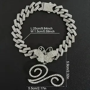 Detailansicht mit Abmessungen einer Strass-Cuban-Ketten-Fußkette mit Schmetterlingsanhänger.