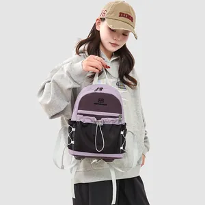 Sac à dos léger et tendance violet et noir, idéal pour la randonnée et les déplacements