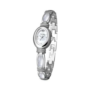 Elegante silberne Damen-Armbanduhr mit Zifferblatt aus natürlichem weißem Perlmutt-Detail