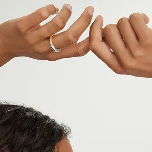 Artistic minimalist S925 sterling silver two-tone ring featuring a smooth polished finish