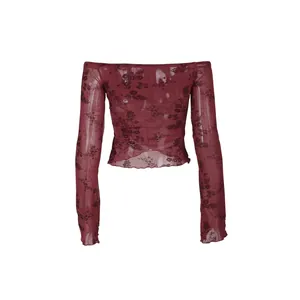 Haut en maille bordeaux pour femmes avec épaules dénudées, imprimé floral et manches