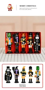 Set di 5 statuette schiaccianoci in legno in miniatura da 13 cm a tema Halloween con laccio.